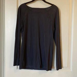 lululemon black fitted shirt